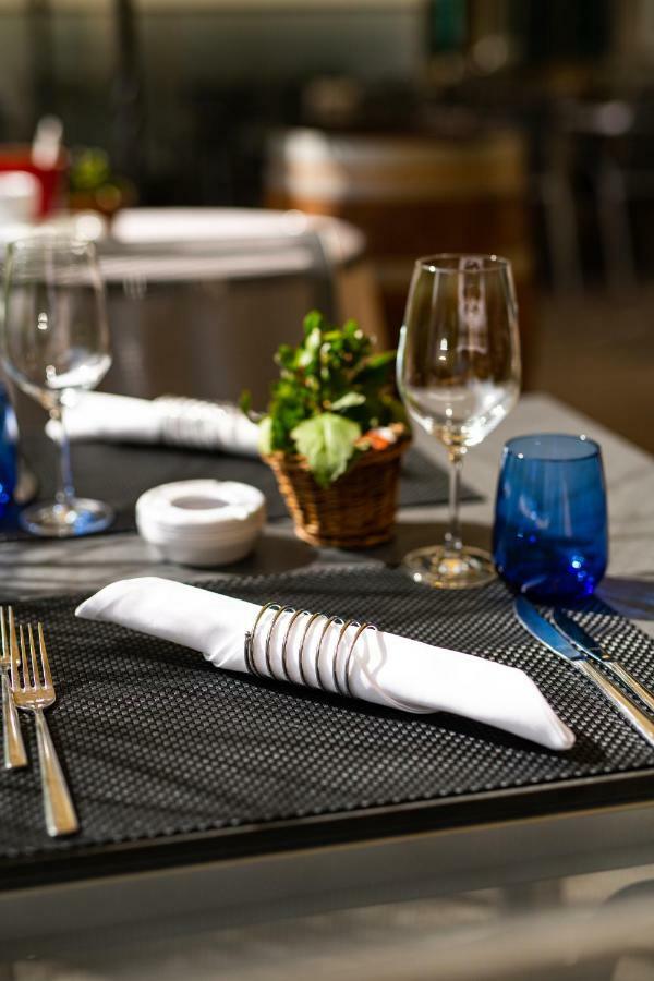 Hotel לנצבורג מראה חיצוני תמונה
